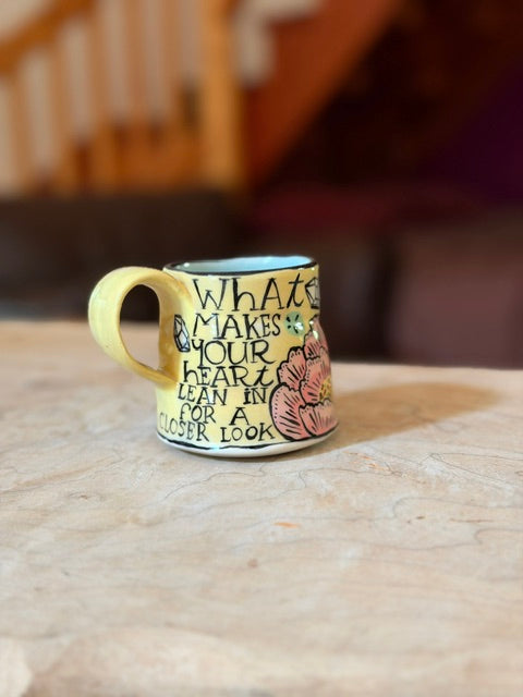 original mug PIG PLAYING VIOLIN