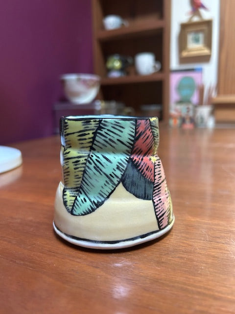 original cup BIRD IN LEAVES